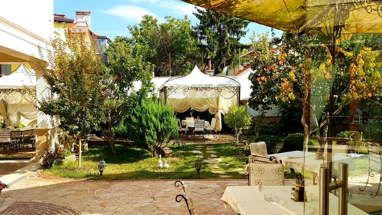Hotel Green Garden Σούμεν Εξωτερικό φωτογραφία